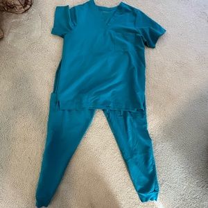 Men’s Mandala scrub set